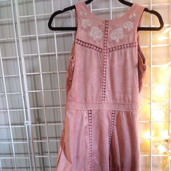 Embroidered Dress - Picture 2 of 4